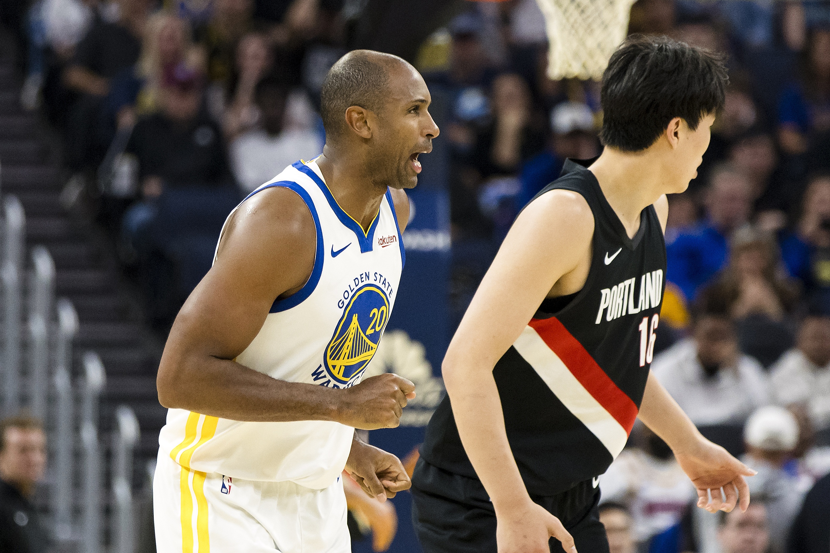 老伙夫累够呛！霍福德上半场5中1&正负值-7 对位的根森合砍14+15
