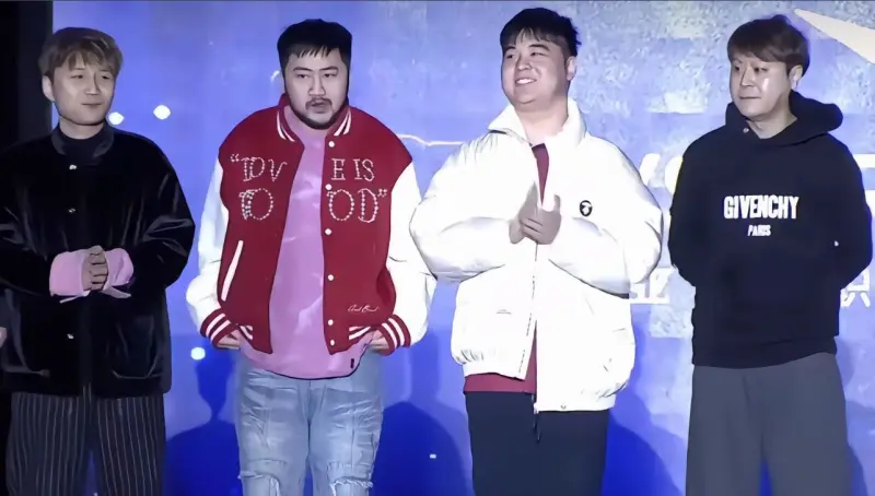 真受不了pee的狙了