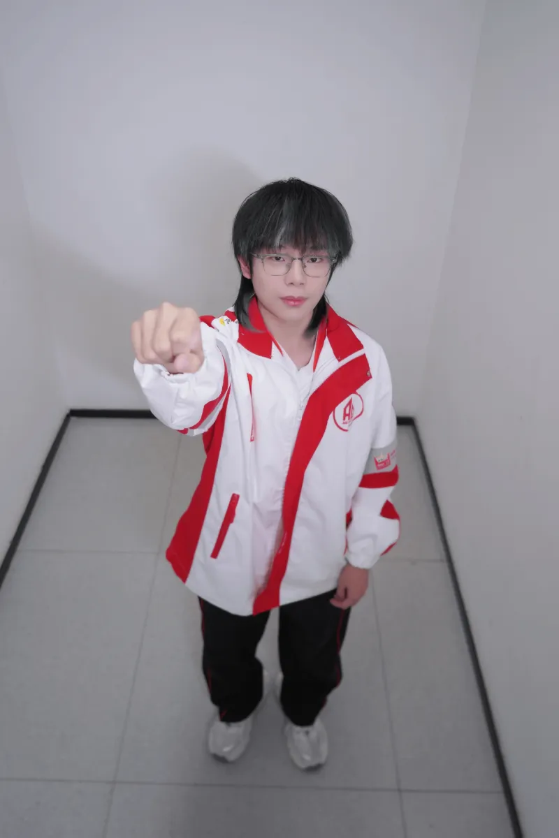 [雷火官网]钟意后援会发文：相关平PING台T出现选手家人信息，请理性追竞！